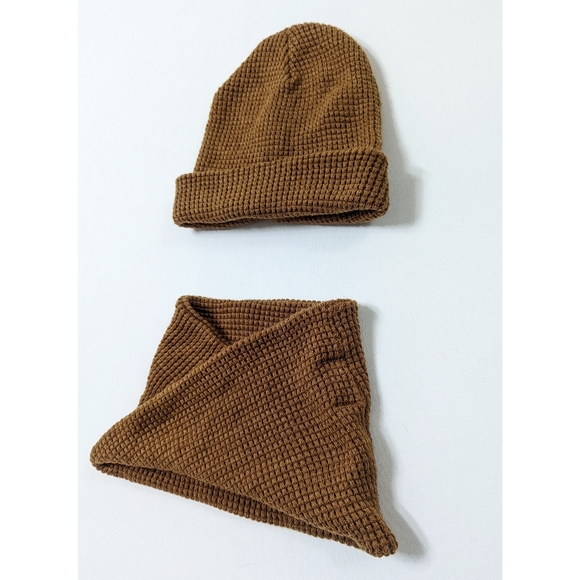 ZARA 2 Piece Embossed Beanie Hat and Tube Scarf Set Boy's Size M - Picture 4 of 8